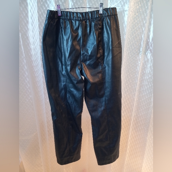 Susan Graver Faux Leather Pants M - Picture 3 of 10